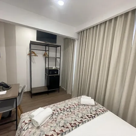 Flamingo 3* Lizbona