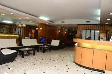 佛拉明哥酒店 3*