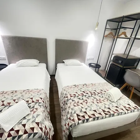 Отель Flamingo 3*