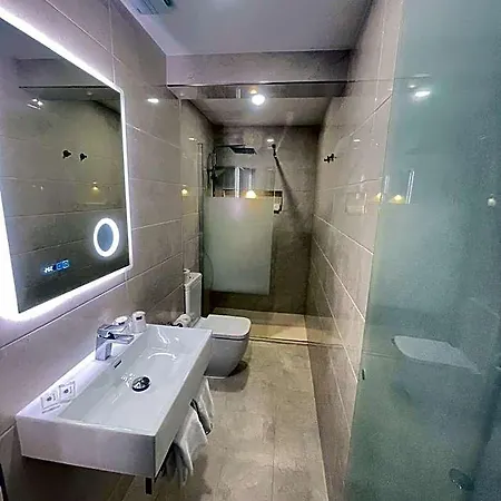 Flamingo 3* Лиссабон