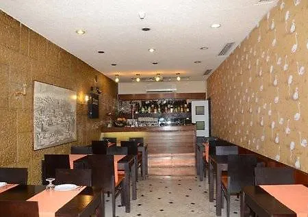 Flamingo 3* Лиссабон