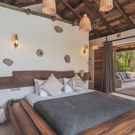 Flamingo Отель 3*