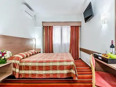 Flamingo Hotell